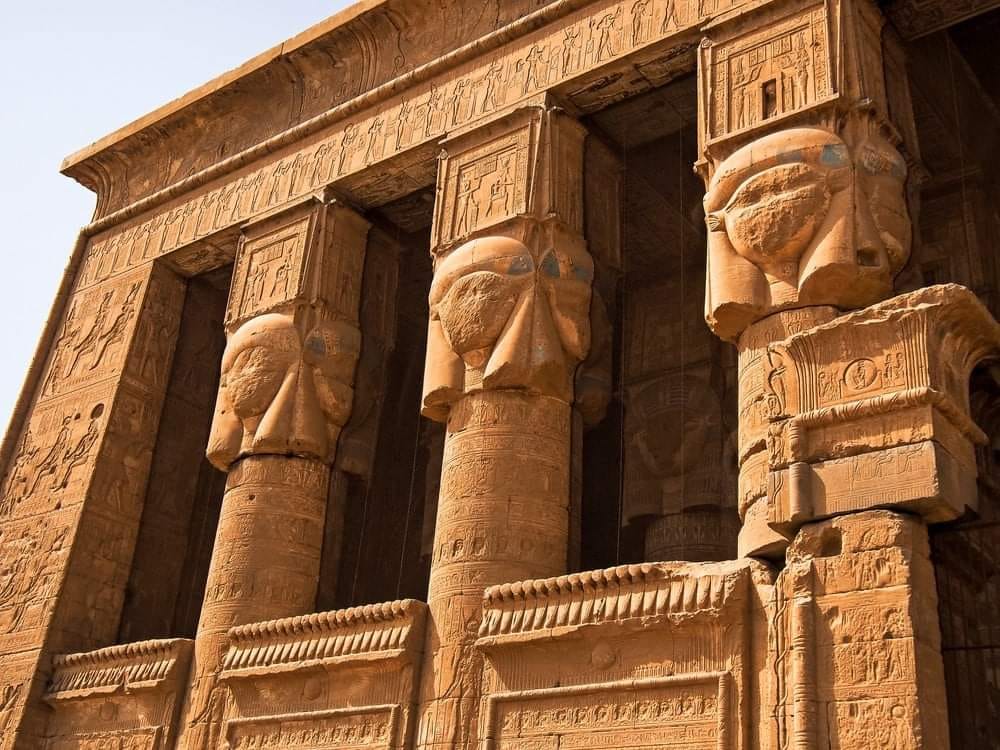 Day Trip to the Temples of Dendara and Abydos by Car