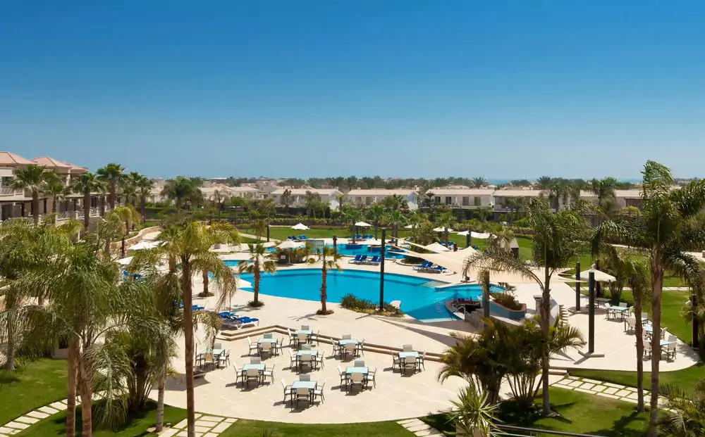 Day Tour to Sokhna from Cairo with Lunch + Day use in Hotel