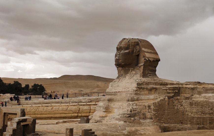 Giza Pyramids and Cairo Museum