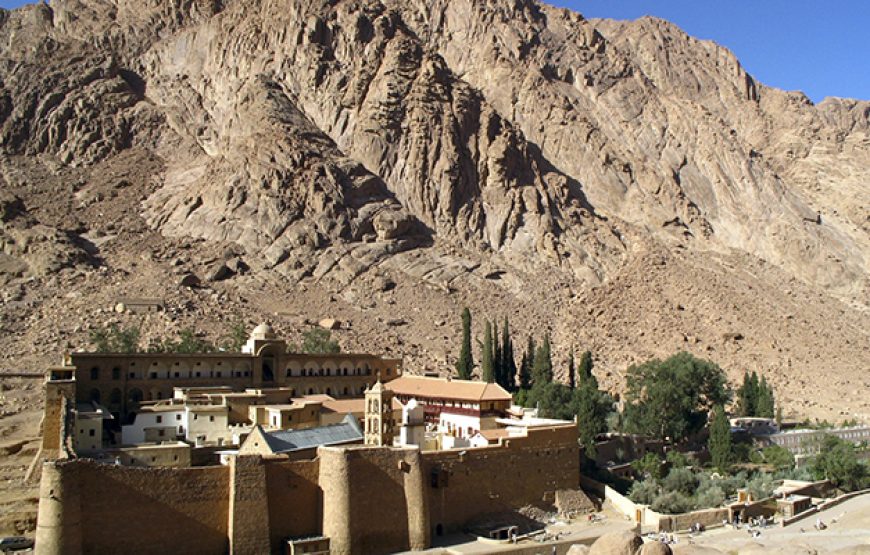 Day Tour to the Monastery of St. Catherine from Dahab by Car