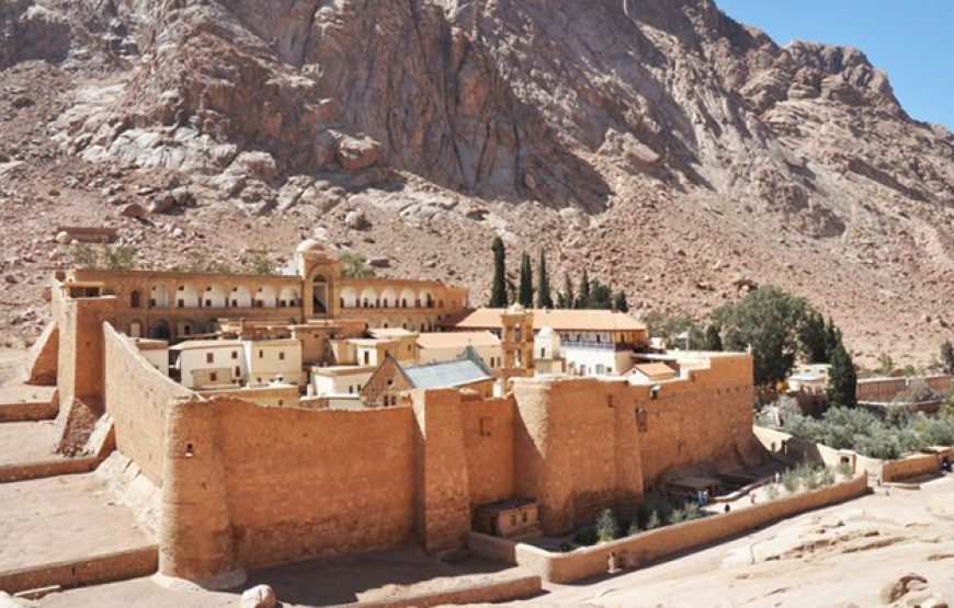 Day Tour to the Monastery of St. Catherine from Dahab by Car